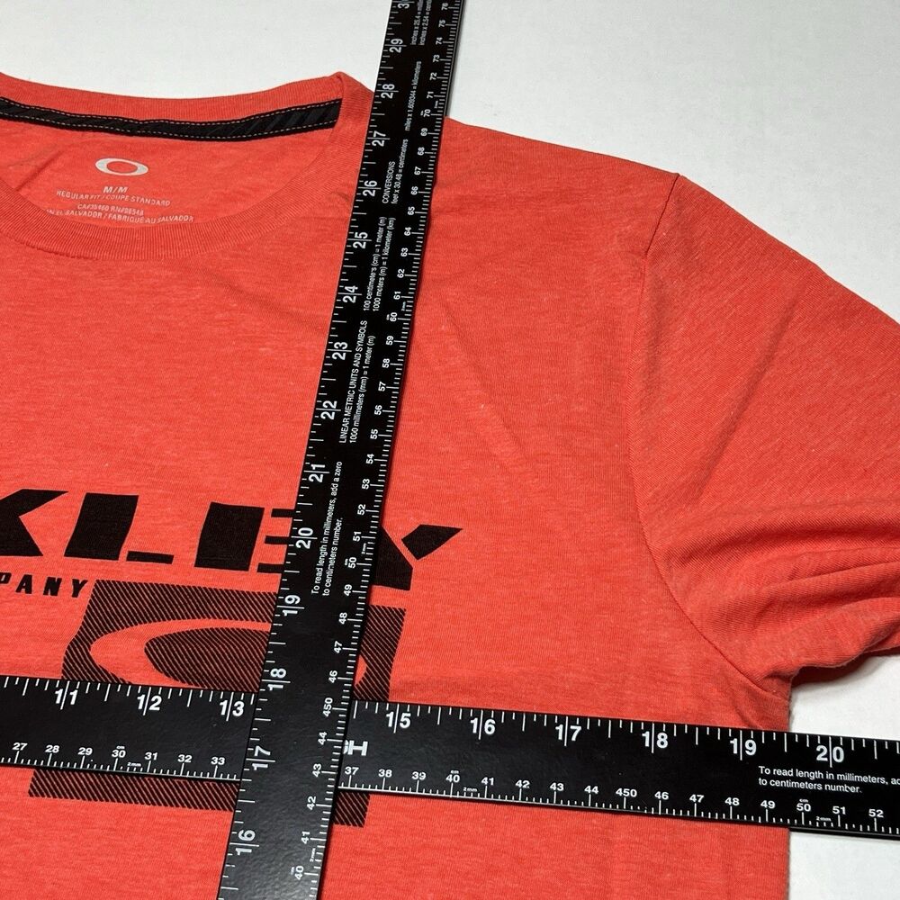 Oakley Graphic Tee Orange Men’s Regular Medium Logo EST 1975 - Picture 3 of 4